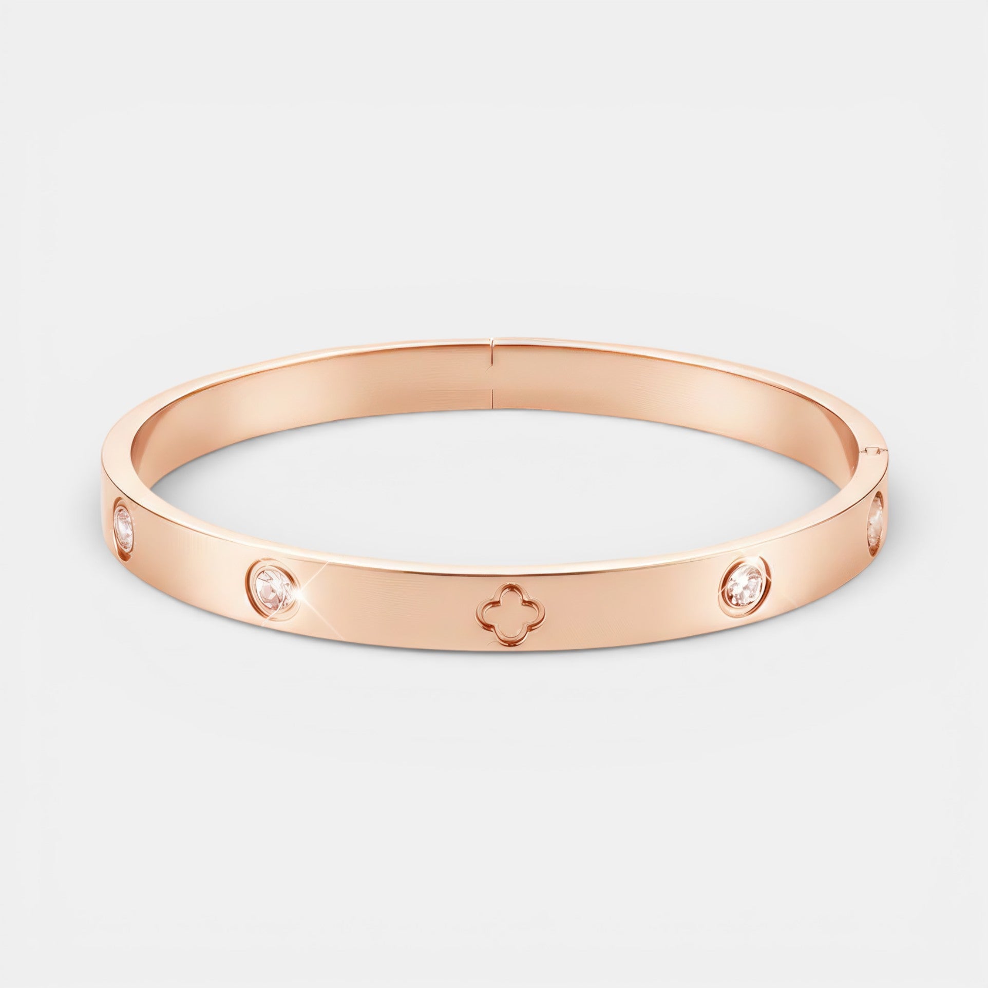 Noviqlo | Clover Detail Bangle Bracelet