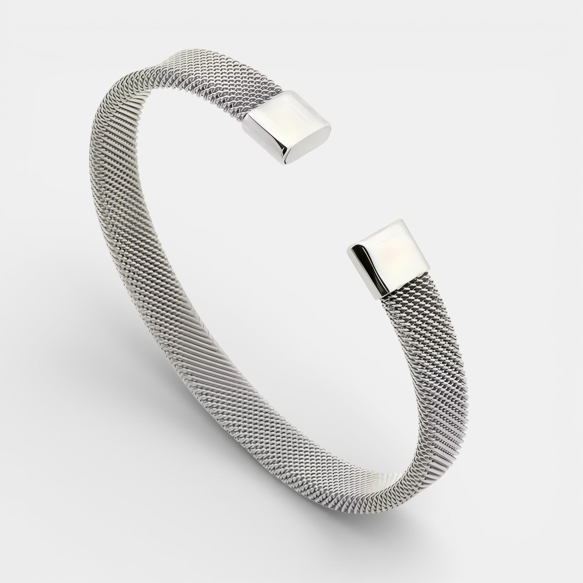 Noviqlo | Stainless Steel Cable Open Bracelet